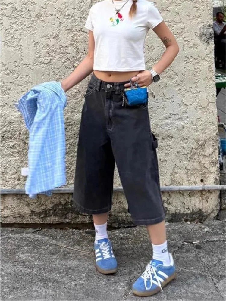 Oversized Streetwear Womens Jorts — in alternativa