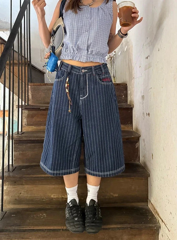 Womens Blue Pinstripe Long Jorts — vista frontale